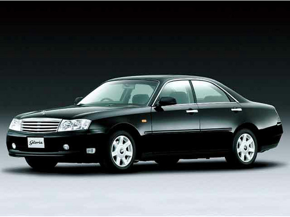 日産 グロリア 1999年式モデル 3.0 300アルティマ-Z CVT のスペック