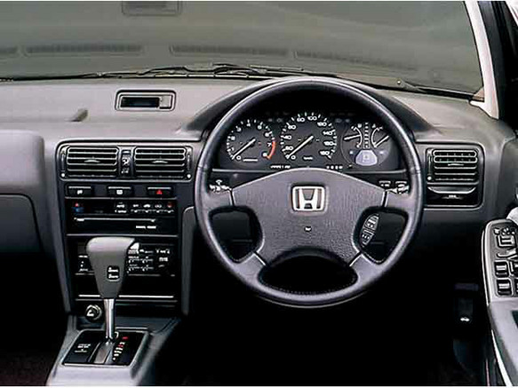 ホンダ アコード 1989年式モデル 1.8 EX MT のスペック詳細
