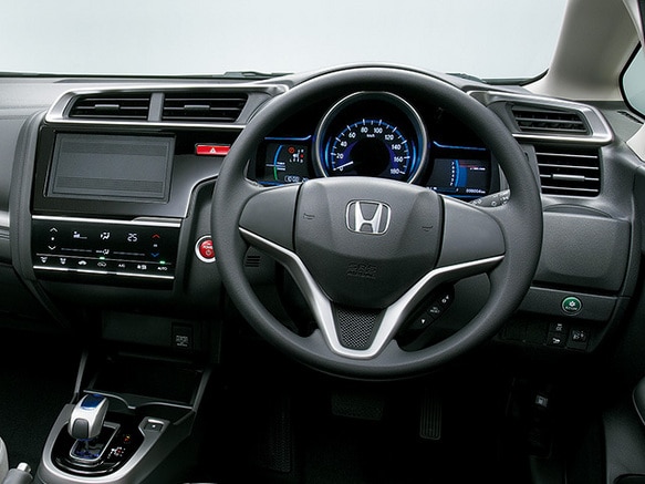 ホンダ フィット 13年式モデル 1 3 13g Fパッケージ Cvt のスペック詳細 新車 中古車見積もりなら Mota