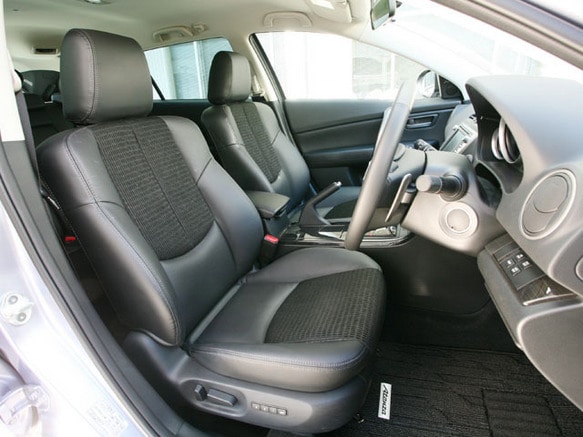 マツダ アテンザスポーツワゴン 2008年式モデル 2.5 25S 4WD AT