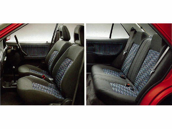 マツダ ファミリアセダン 1989年式モデル 1.8 GT-X 4WD MT の