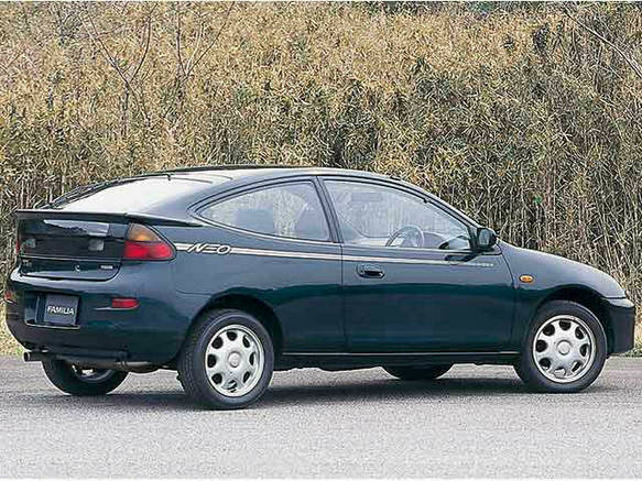 MAZDA ファミリア アスティナ（ブラック）NEO SCAIL 4ドアクーペのマツダ ファミリアアスティナが好き リトラが重要