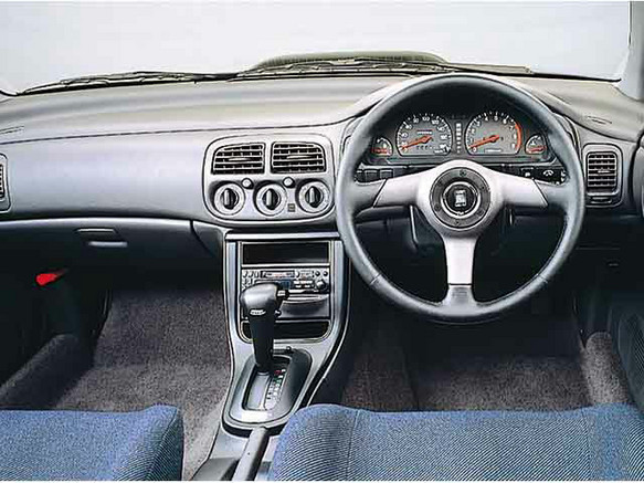スバル インプレッサスポーツワゴン 1992年式モデル 2.0
