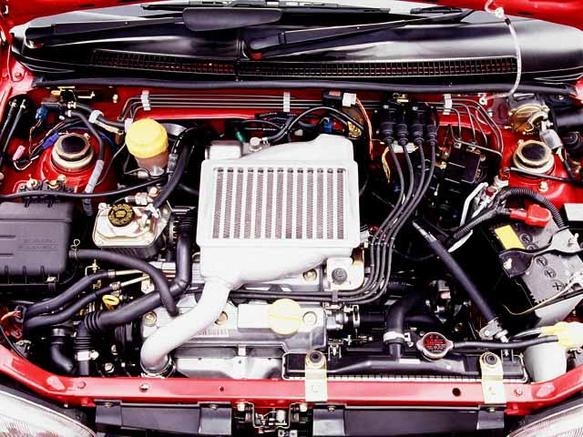 スバル ヴィヴィオ 1992年式モデル 660 RX-R S1 4WD MT の スバル ヴィヴィオ 1992年式モデル 660 RX-R S1 4WD MT の