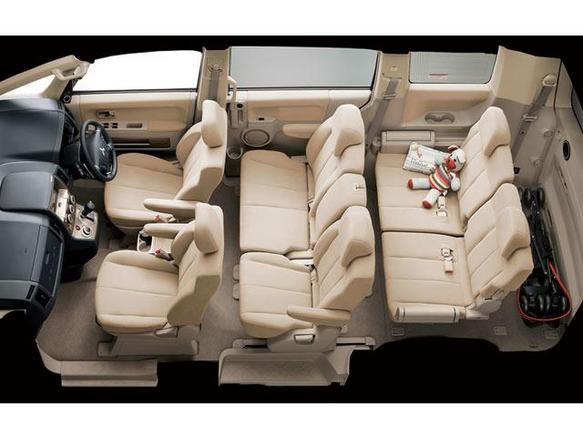 三菱 デリカD：5 2007年式モデル 2.4 G ナビパッケージ 4WD CVT のスペック詳細 | 新車・中古車見積もりなら【MOTA】