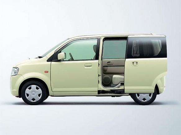 三菱 eKワゴン 2006年式モデル 660 M ブルームエディション AT