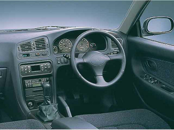三菱 ギャラン 1992年式モデル 2.0 VX-R MT のスペック詳細