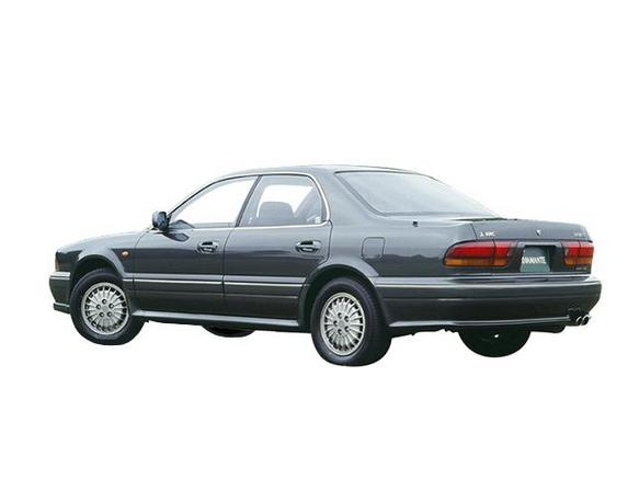 三菱 ディアマンテ 1990年式モデル 2.5 25V-SE 4WD AT の