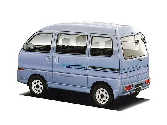 三菱　ブラボー　4WD 3MT AC バン 三菱 ブラボー 4WD 3MT AC バン ミニキャブブラボー（三菱）の中古車を