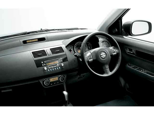 スズキ スイフト 2004年式モデル 1.3 XG 4WD MT のスペック詳細