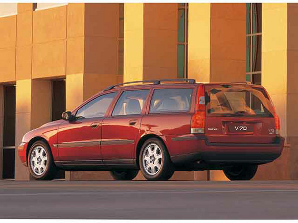 ボルボ　V70 懐かしの輸入車 23】ボルボ V70はベーシックグレードでも十分に