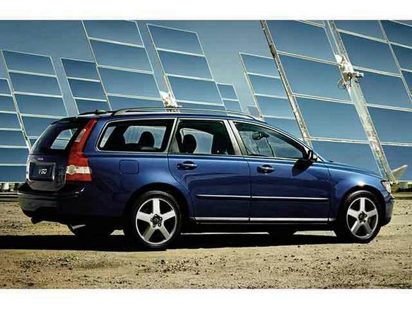 ボルボ　Ｖ５０　　ＭＢ５２４４　　革パワーシート　運転席　中古