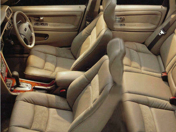 ボルボ S70 1997年式モデル 2.5 20V AT のスペック詳細 | 新車