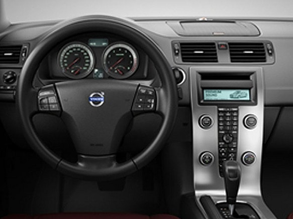 ボルボ C70カブリオレ 06年式モデル T5 Gt At のスペック詳細 新車 中古車見積もりなら Mota