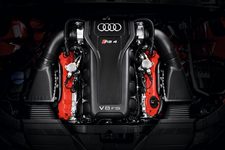 Audi RS4 アバント