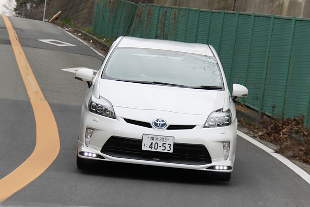 プリウス TRD スポルティーボ（PRIUS TRD Sportivo）試乗走行イメージ4