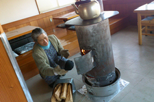 郷土料理 よね[山梨県笛吹市御坂町]　薪ストーブ