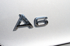 アウディ 新型 A6 アバント 2.8 FSI クワトロ　エンブレム