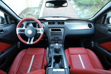 フォード マスタングV8 GT Performance Package