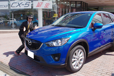 なにっ！CX-5のライバルはハリアーやムラーノなど高級車も！？