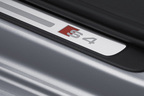 アウディ 新型S4