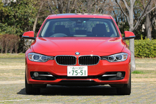 BMW 328i