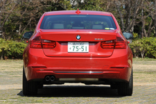 BMW 328i