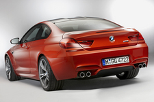 BMW NEW M6 リアビュー