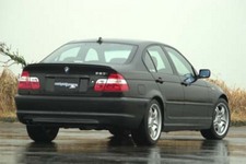 リアスタイリング