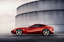 フェラーリ「F12 ベルリネッタ」