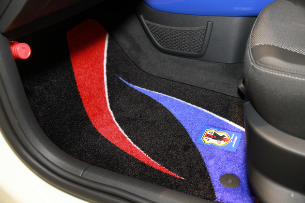 サッカー日本代表を応援！ 限定111台の「A1 SAMURAI BLUE