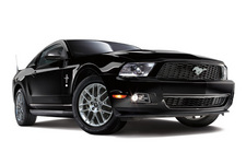 不動車　引取限定　フォード　マスタング　ビーチクルーザー フォード、マスタング特別仕様車「THE BLACK」35台限定で発売