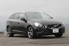 ボルボ V60 T4R-DESIGN