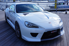 86（ハチロク）にツインチャージャーを搭載した「GRMN SPORTS FR Concept」