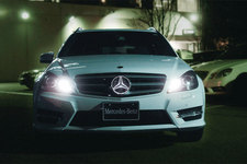 ヤナセ オリジナルLED エンブレム