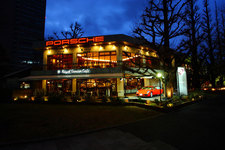 「Porsche Cafe Aoyama」