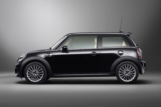 Miniから570万円の特別限定車 ミニ インスパイアード バイ グッドウッド 画像ギャラリー No 3 業界先取り 業界ニュース 自動車ニュース21国産車から輸入車まで Mota Miniから570万円の特別限定車 ミニ インスパイアード バイ グッドウッド 画像ギャラリー No 3 業界先取り 業界ニュース 自動車ニュース21国産車から輸入車まで Mota