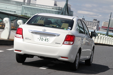 新型 カローラアクシ 1.3X ''G EDITION''