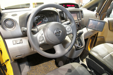 日産 NV200「ニューヨークタクシー」 運転席周り