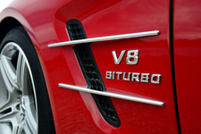 メルセデス・ベンツ 新型SL63 AMG