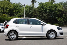 GAN-TANKさん[2010年式・1.4コンフォートライン]　シンプルでプレーンな道具っぽいところが好ましい