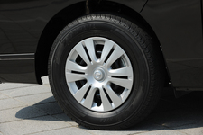 日産 NV350 キャラバン バン プレミアムGX ロングボディ 標準ルーフ(2WD) 15インチホイールカバー