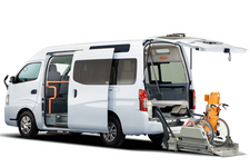 「日産 NV350 キャラバン」ライフケアビークル(LV) チェアキャブ M仕様(2WD) 外観