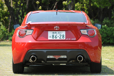 86 オートックワン号のドレスアップポイントはリア周りに1箇所。さてどこだ！？