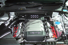 V6 3.2L FSIエンジン（A5）