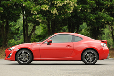 トヨタ 86（ハチロク）