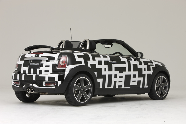 BMW Group Studioにて、布袋寅泰氏とのコラボレーションモデル