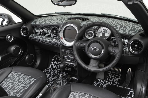 BMW Group Studioにて、布袋寅泰氏とのコラボレーションモデル「MINI