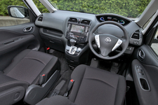 日産 新型セレナ Sハイブリッド(スマートシンプルハイブリッド)