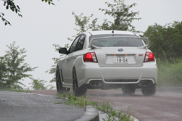 スバル インプレッサ WRX STI spec C（スペックC）4ドア 試乗レポート／マリオ高野 -WRX STIシリーズのベスト・バイ！-